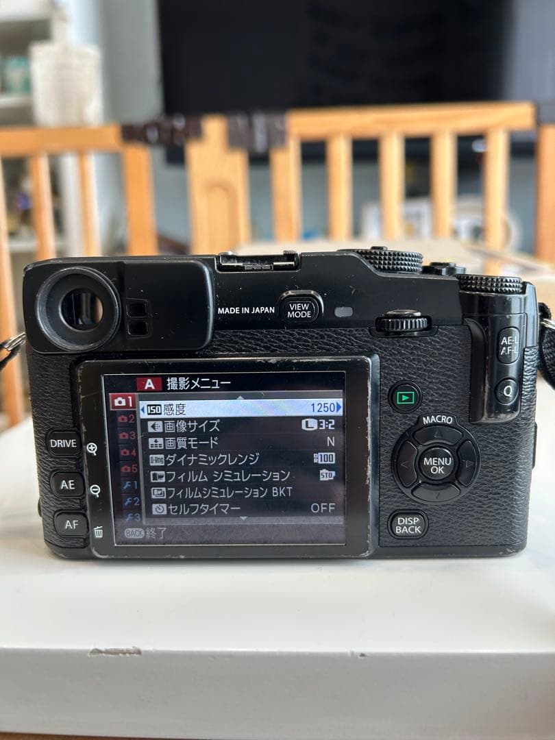 最終値下げFUJIFILM X-Pro1 ダブル単焦点レンズキット(おまけ付き)