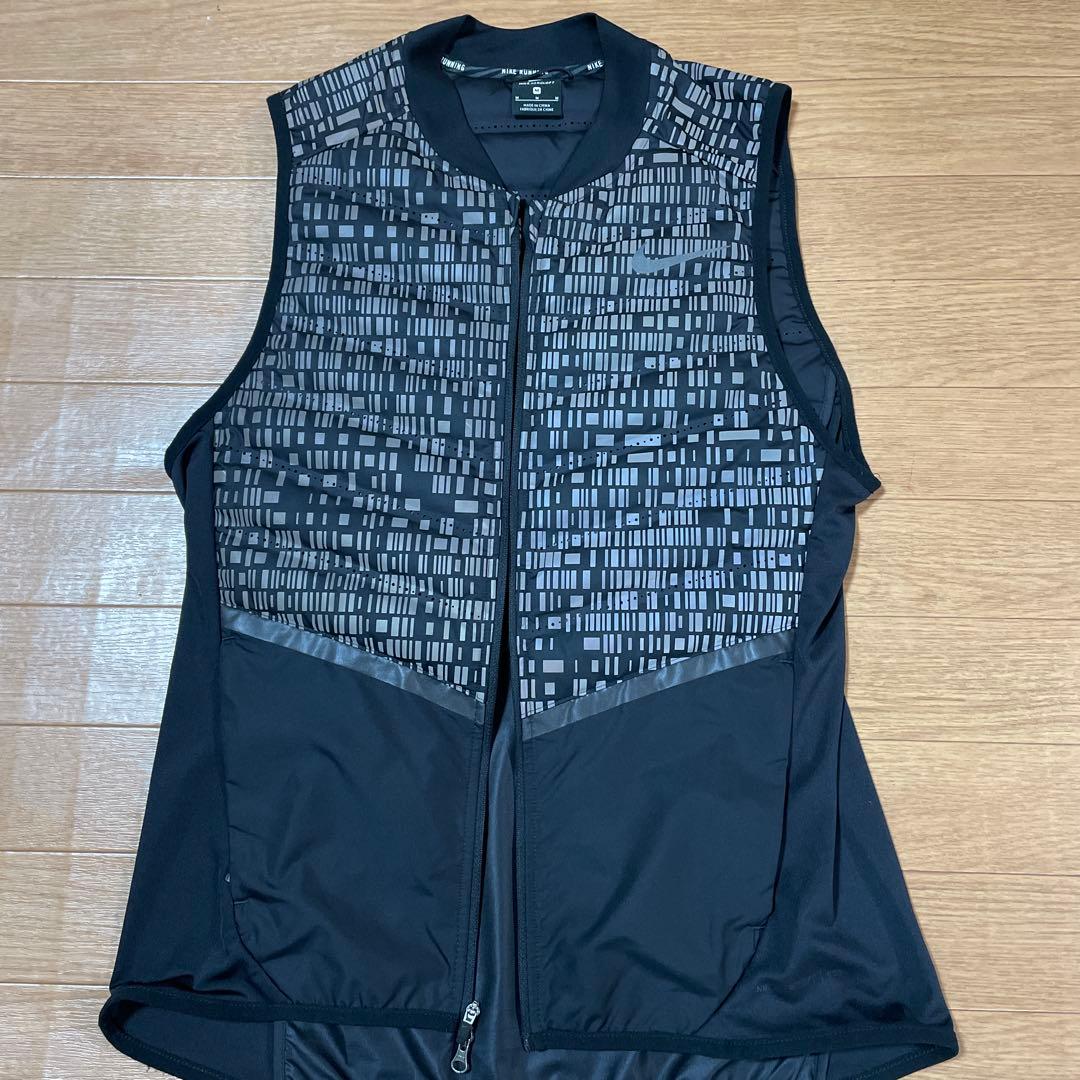 Nike エアロロフト M ランニングベスト