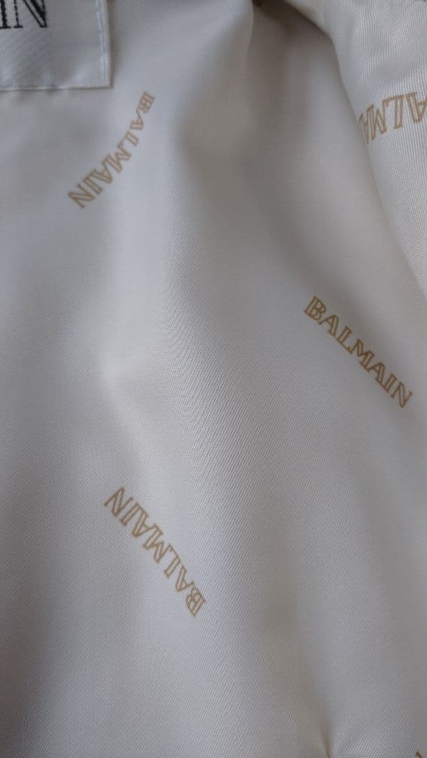 BALMAIN PARIS 羊革 白系 ジャケット ライダース