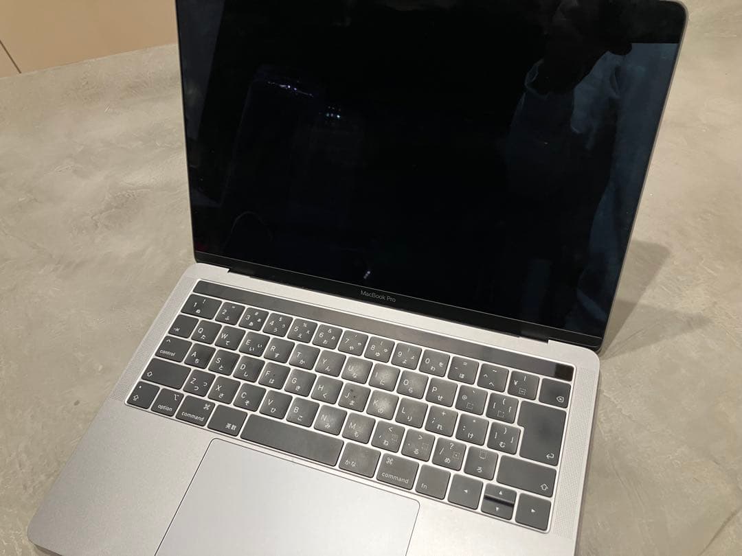 MacBook Pro 2019 13インチ2TB