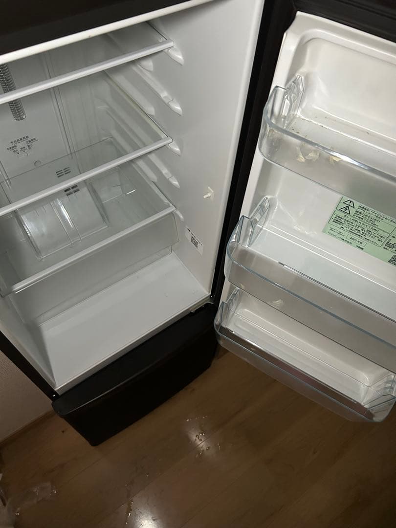 Panasonic 冷蔵庫 黒色 冷凍室付き