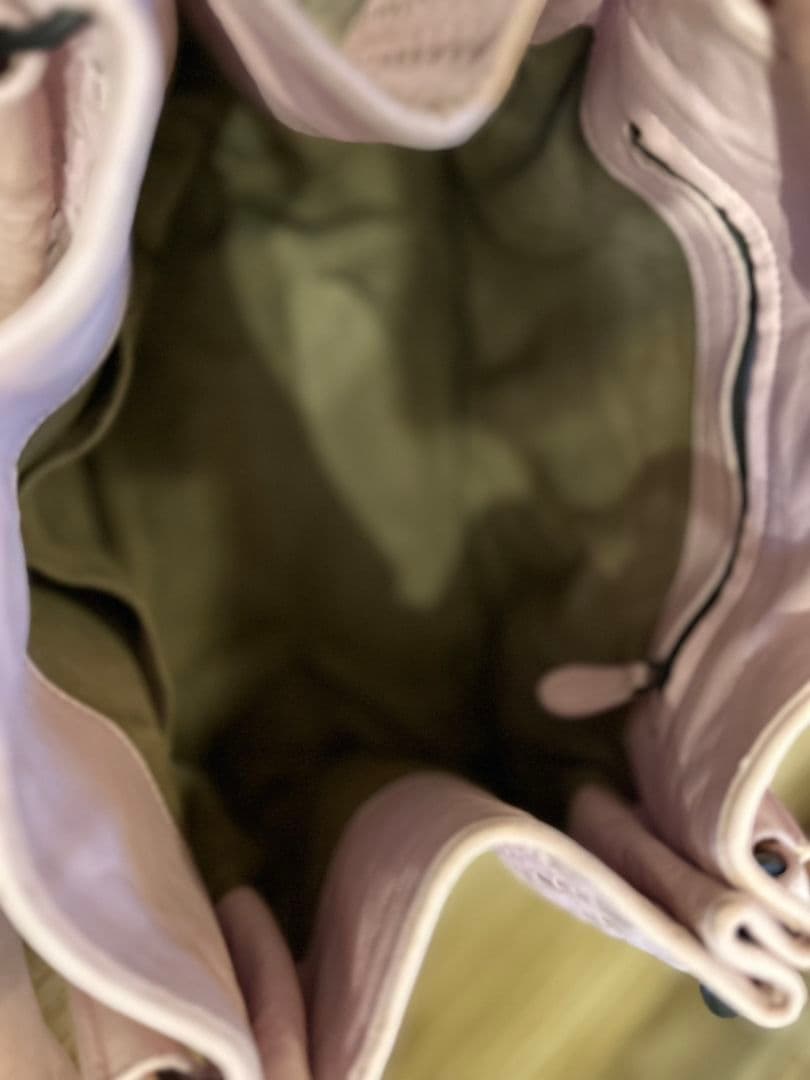 ボッテガヴェネタ　レア　ピンク