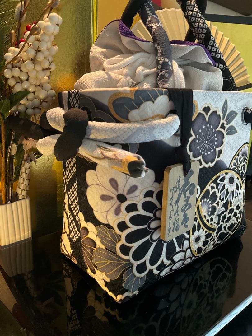 一閑張り　一閑張りバッグ　古文書　和紙　花絵柄　大正　着物　梅　京友禅　牡丹　菊