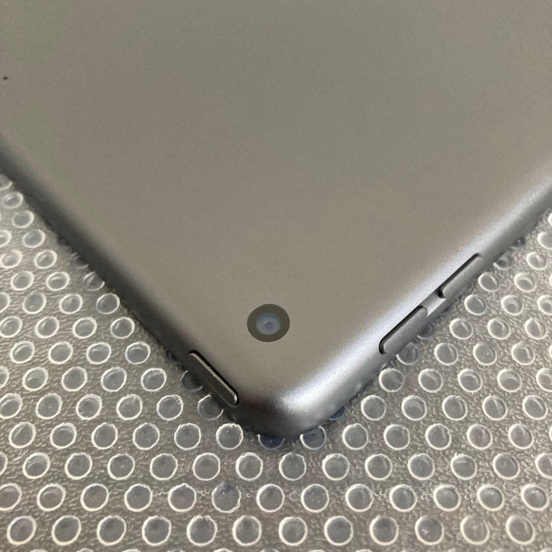 3401【早い者勝ち】iPad7 第7世代 32GB WIFIモデル☆