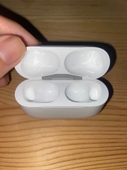 AirPodsPro 本体