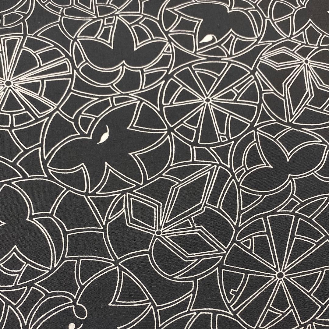 貴久樹 KIKUJU 品のある花 真綿紬 未使用品 正絹