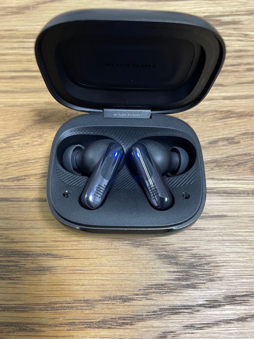 JBL LIVE BEAM 3 ワイヤレスイヤホン 1度のみ使用