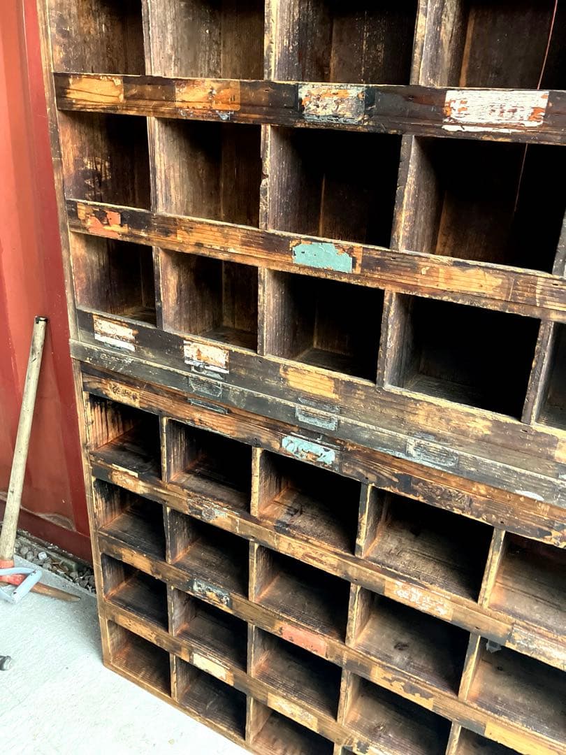 古道具オープンシェルフ