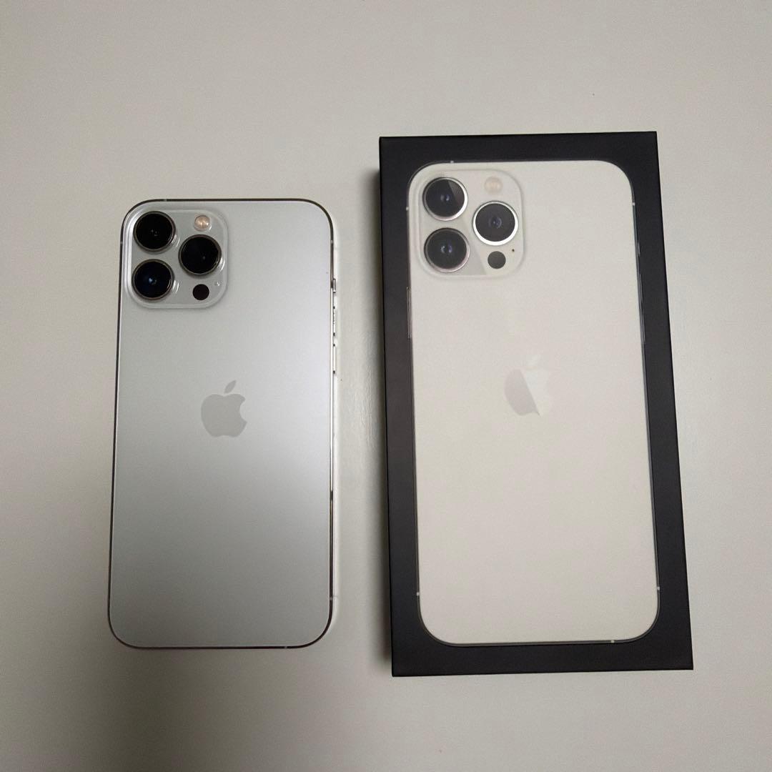 iPhone13 Pro Max シルバー　本体