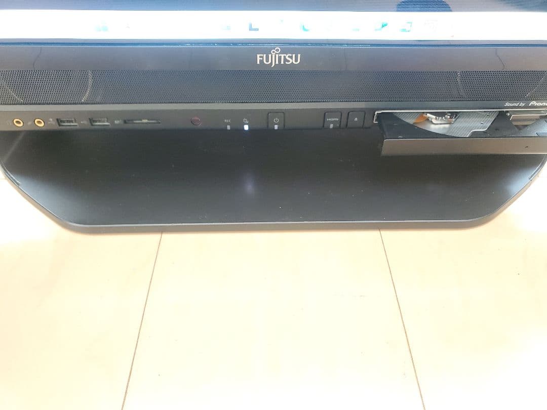 富士通FMV FH90/A3/i7-6700HQ/M.2 512GB/32GB