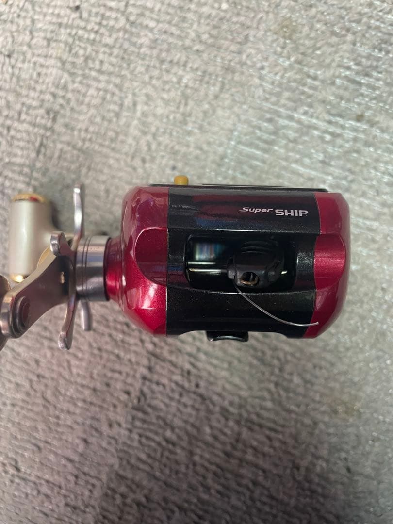 ベイトリールまとめ売り3個ダイワ(ラシード)シマノ(小船)