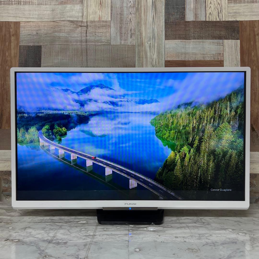 かよちゃんさん専用フナイ32V型地デジ・BS・CSWチューナ録画機能内蔵液晶