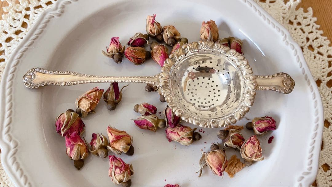 英国製純銀アンティークティーストレーナー