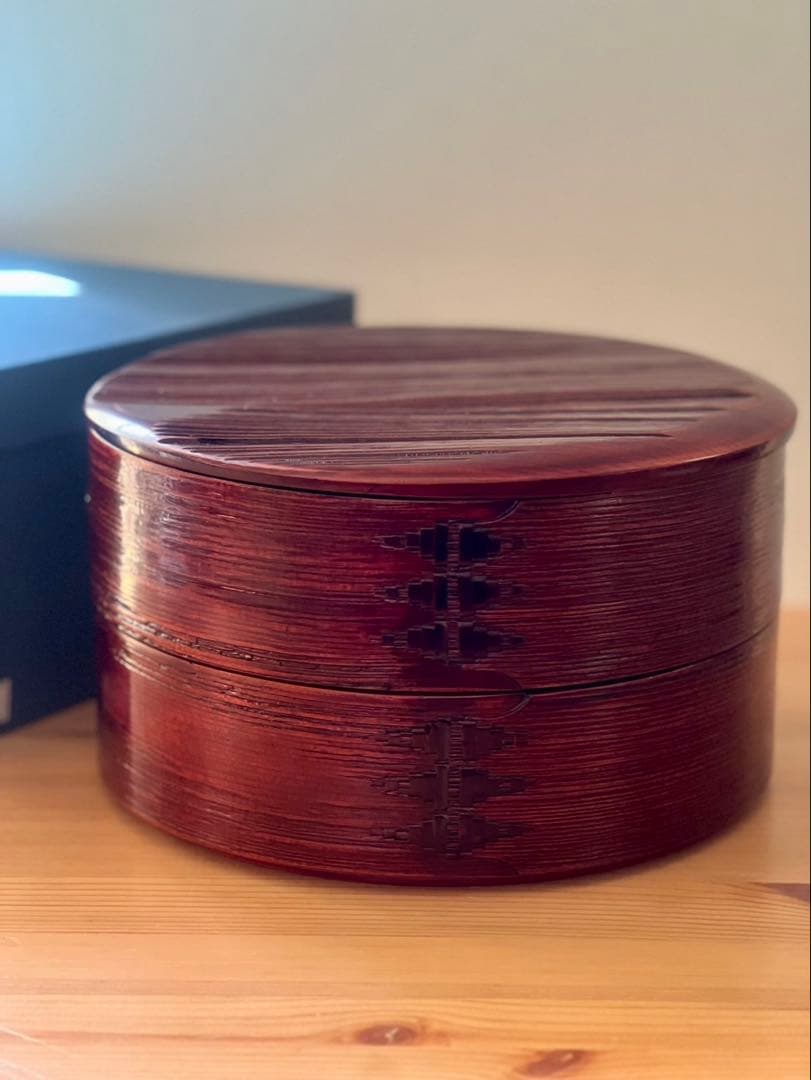 柴田慶信商店　秋田杉　曲げわっぱ　シバキ塗り　八寸　二段重　弁当箱　おひつ