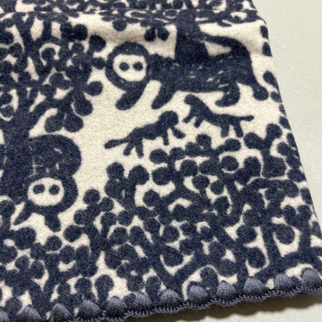 ミナポルホネン動物柄ハーフブランケット