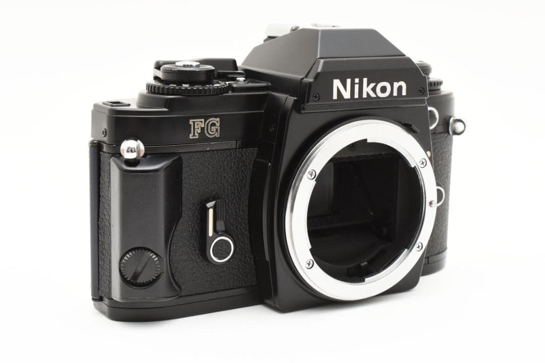 美品 NIKON FG ブラック フィルムカメラ　モルト新品交換済 M313