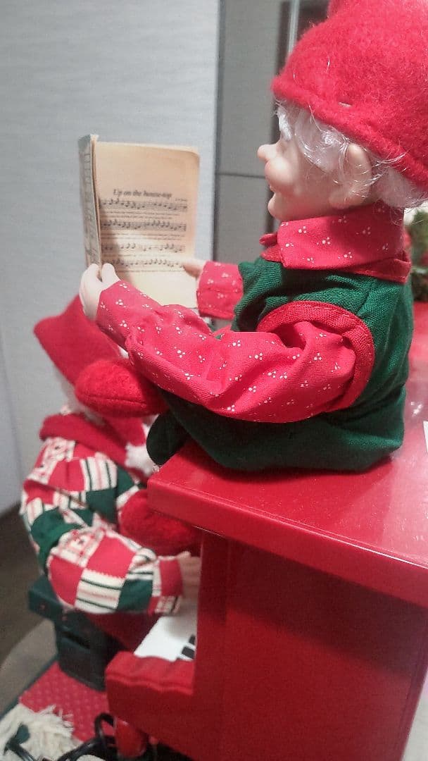 昭和レトロなサンタクロースのオブジェ