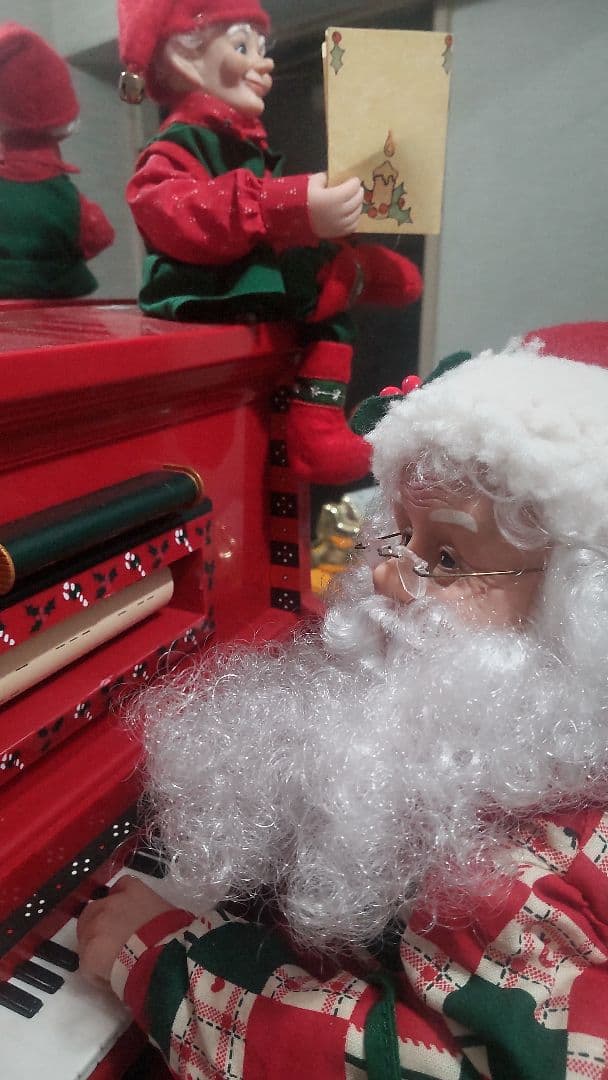 昭和レトロなサンタクロースのオブジェ