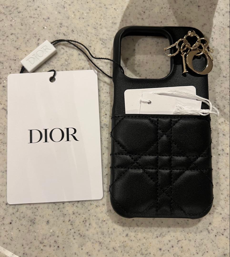新品　Dior iPhone１５Pro ケース