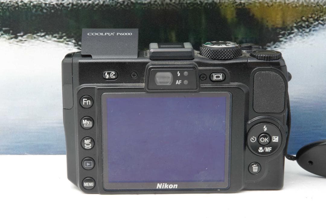 ニコンNIKON COOLPIX P6000 コンデジ コンパクトデジタルカメラ