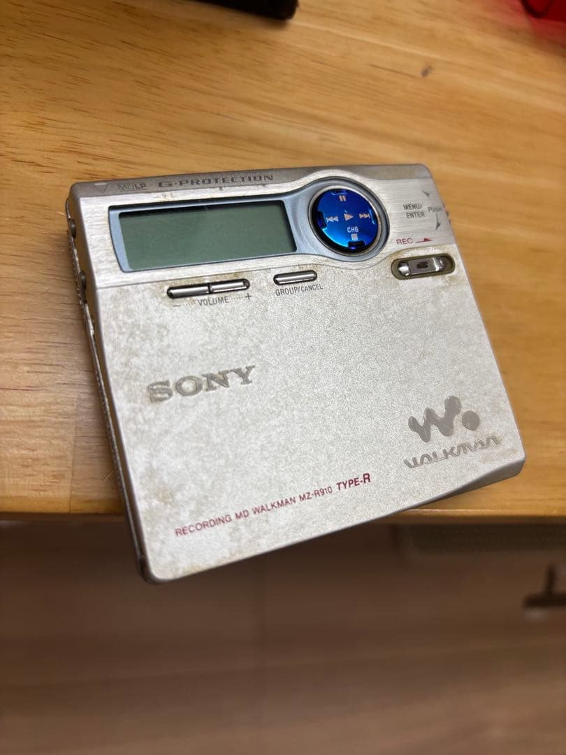 SONY ソニー MDウォークマン レコーダー MZ-R910★中古