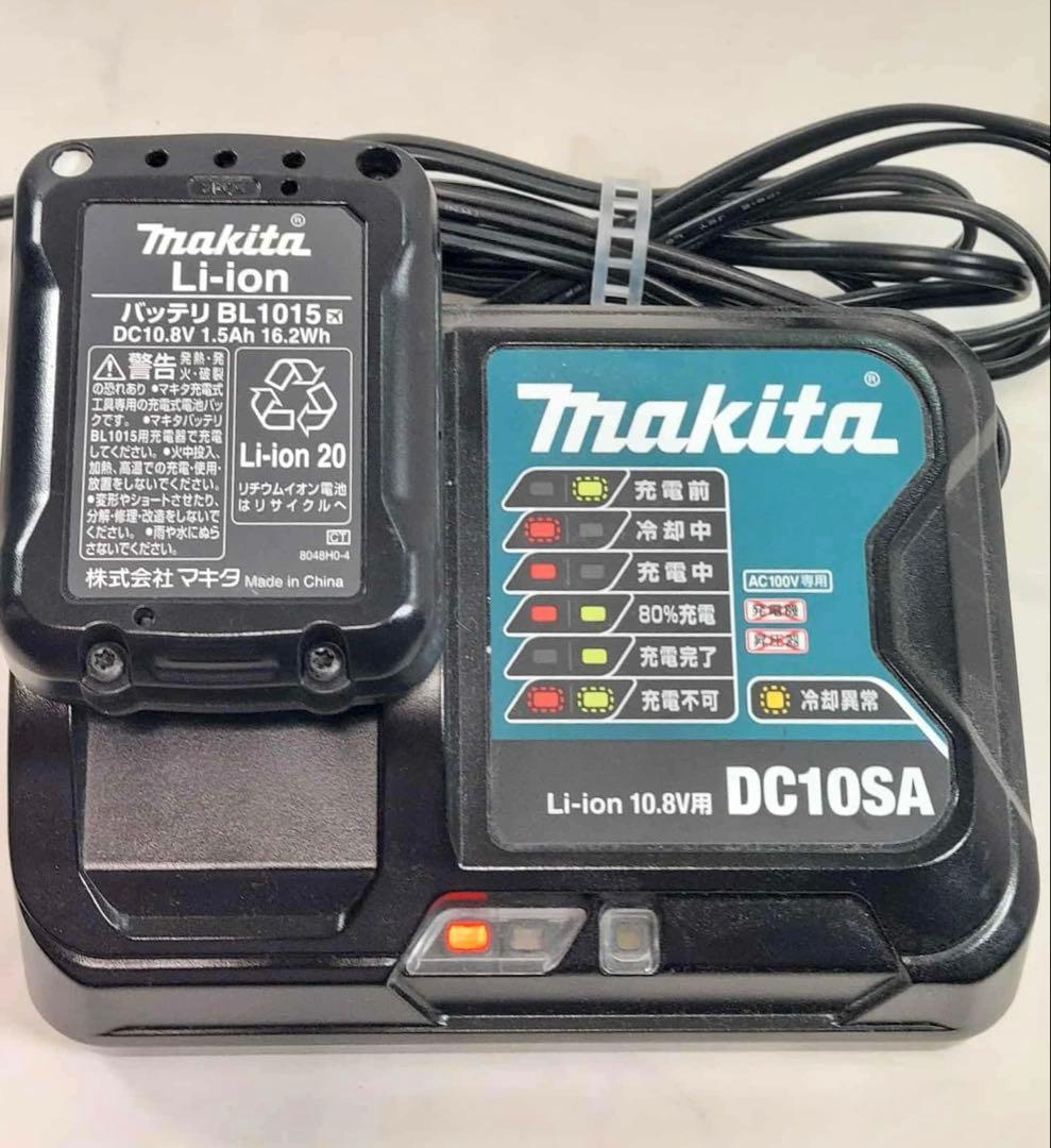 マキタ 充電式クリーナー CL108FD ②