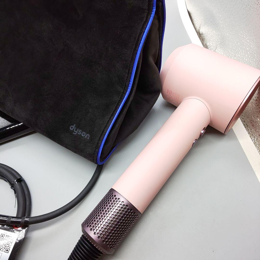ダイソン dysonドライヤー HD08《国内正規品・風量新品同様》47