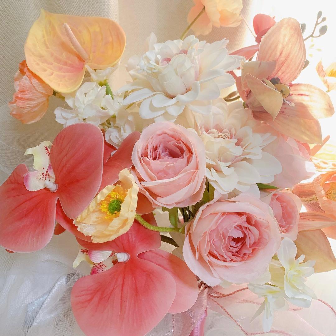 ヘッドパーツプレゼント ウエディング アーティフィシャルフラワー　クラッチブーケ