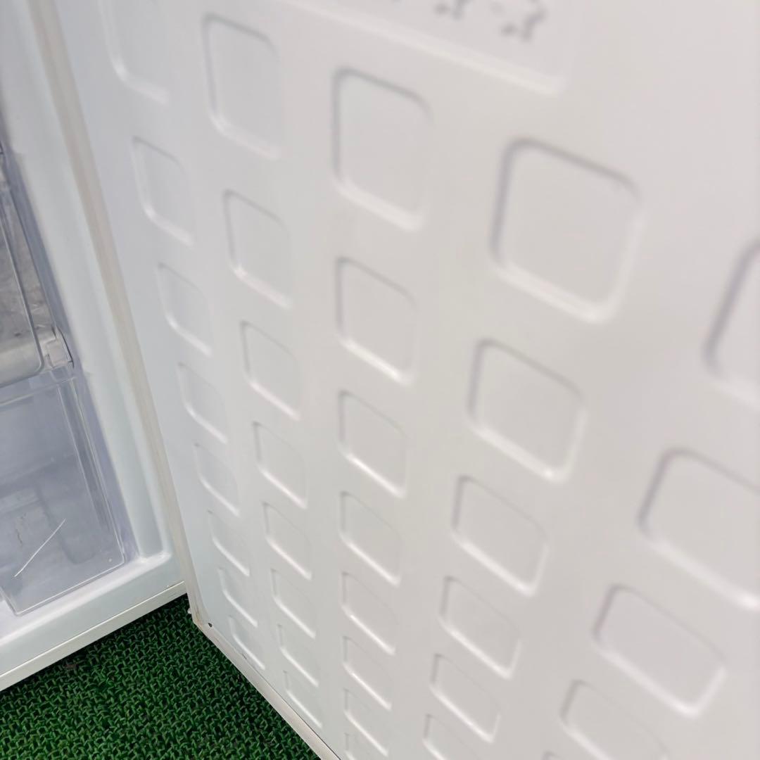 728 冷蔵庫　スリムデザイン　小型　一人暮らし　レトロ　格安　洗濯機も有　美品