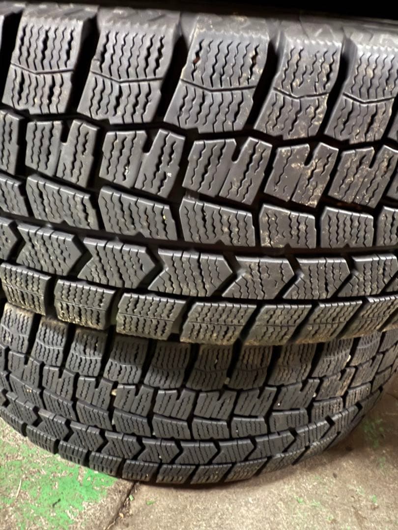 DUNLOP 185/65R15 2024年　スタッドレスタイヤセット　アクア