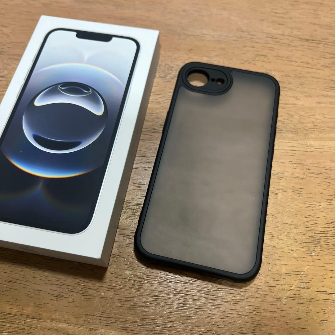 国内版、超美品iPhone16e 128GB バッテリー100%