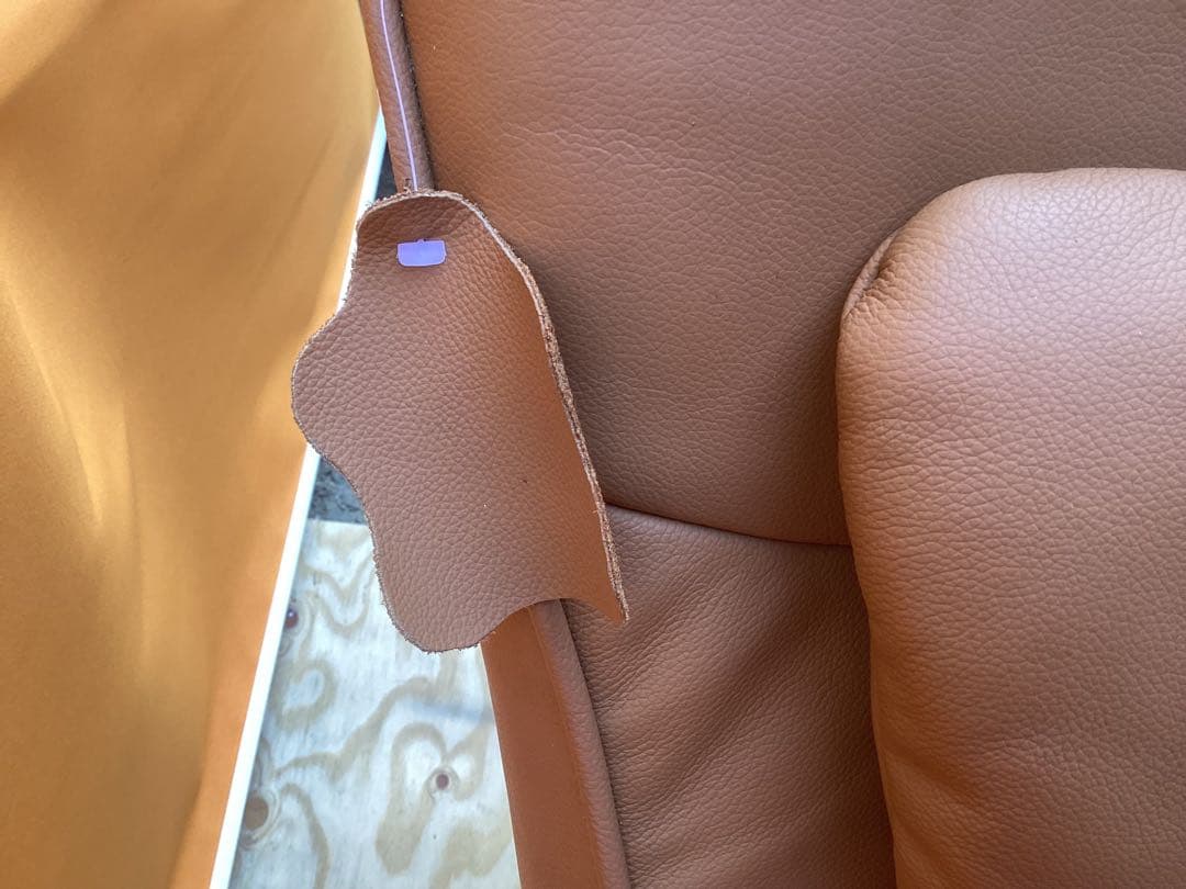 輸入品 高級 革張りリクライニングチェア 360°回転式 中古美品