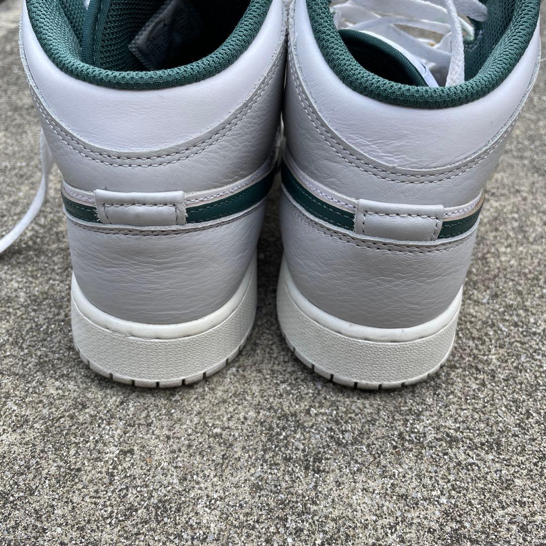 NIKE Air Jordan ミッドカットシューズ ホワイト/グリーン