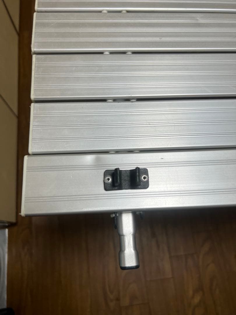 Coleman 折りたたみテーブルと椅子セット　お盆期間限定特別最終値下げです。