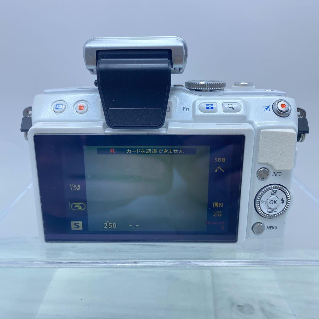 美品OLYMPUS オリンパスPEN Lite E-PL6ダブルズームキット