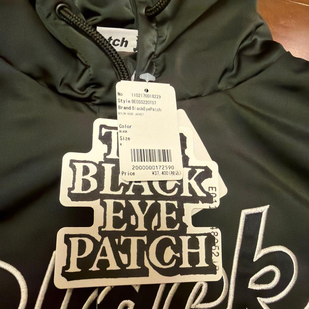 Black Eye Patch ナイロンフードジャケットサイズM