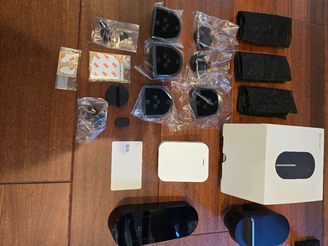 Qrio Lock （Q-SL2 ）+ QrioHub + QrioPad