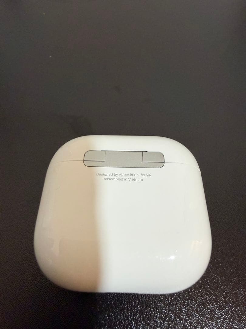 Airpods 4 アクティブノイズキャンセリング/利用少