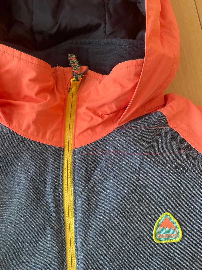 Burton スノーボードウェア ユース　Lサイズ　150-160ジャケットのみ