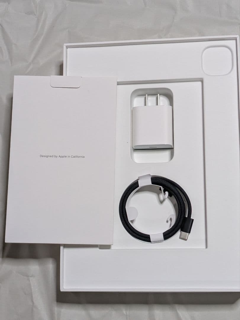 M4 iPad Pro 11インチ　256GB Wi-Fi