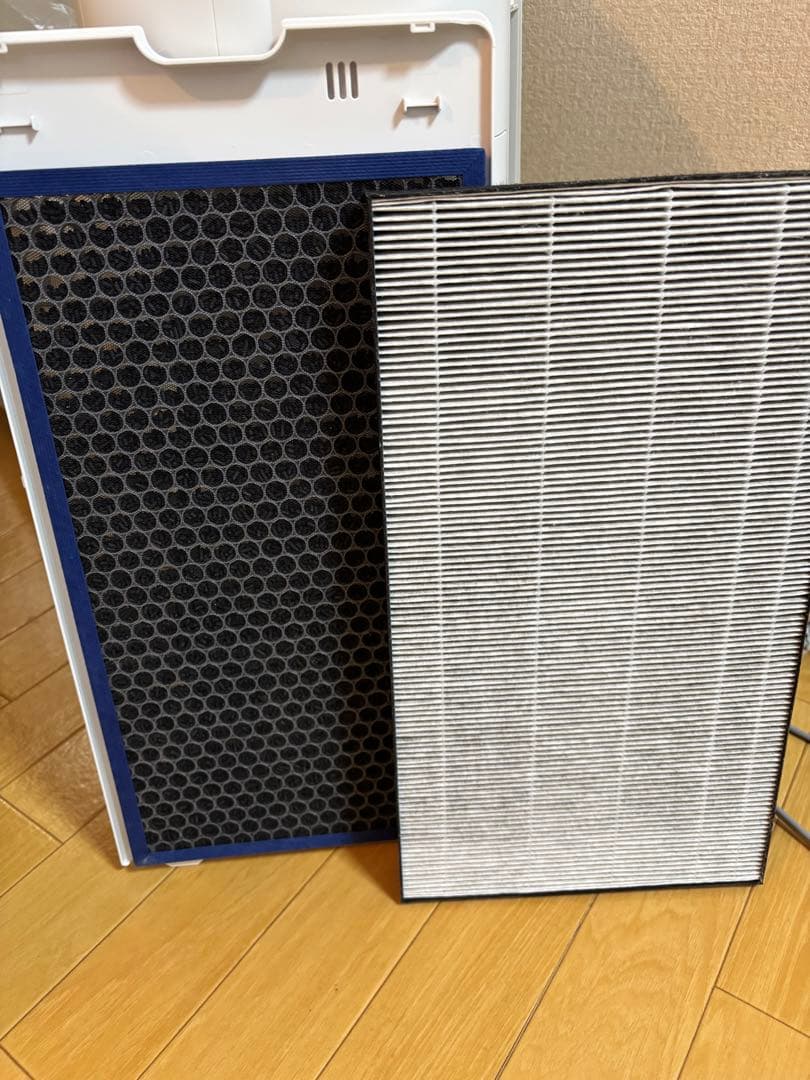 シャープ　加湿空気清浄機　KI-RS50