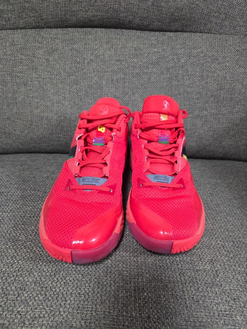 New Balance バスケットボールシューズ