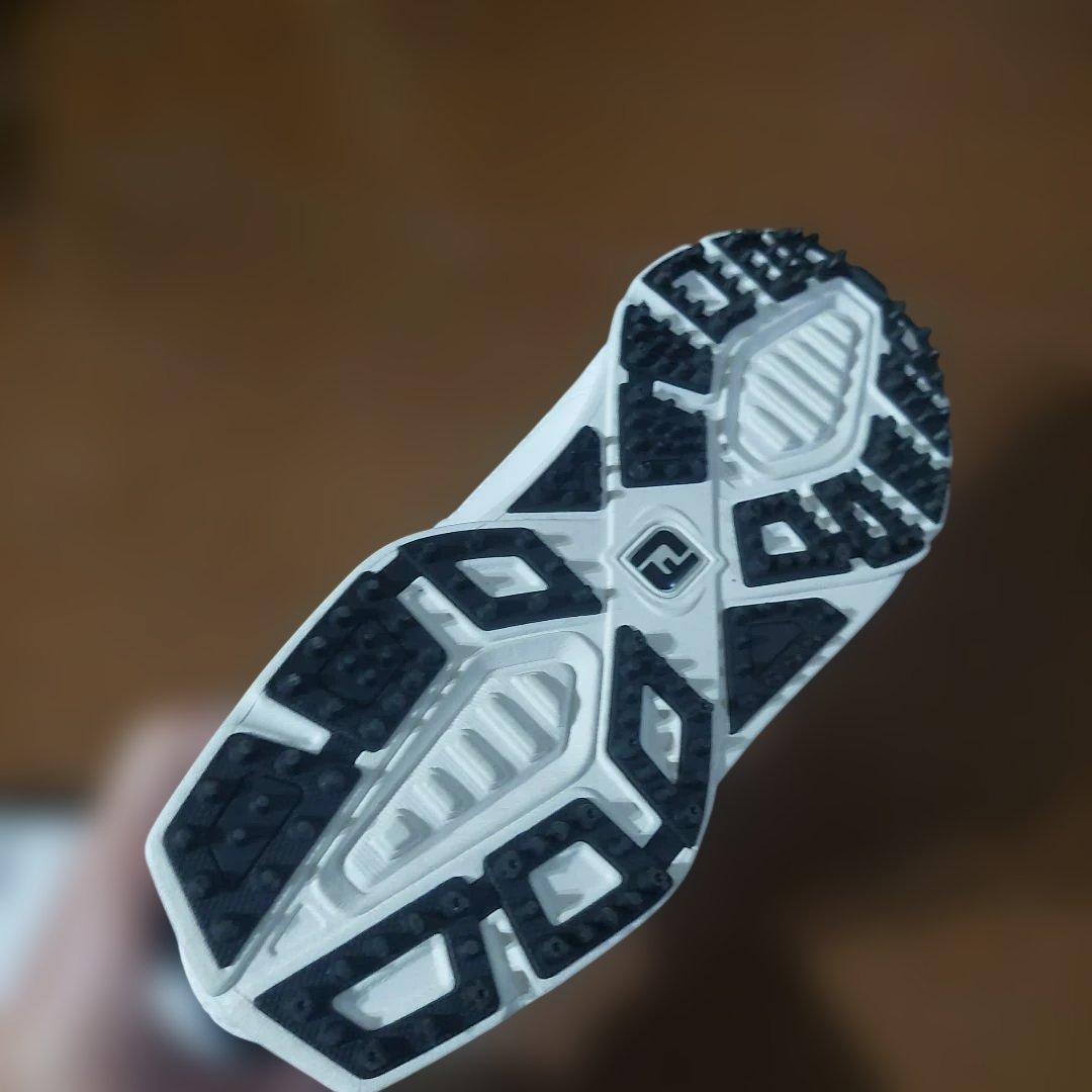 フットジョイ スーパーライト XP ボア スパイクレス 2023年モデル