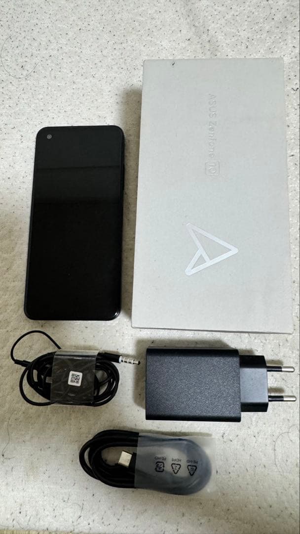 Zenfone10 RAM8GB・128GBグリーン【国外版・SIMフリー】