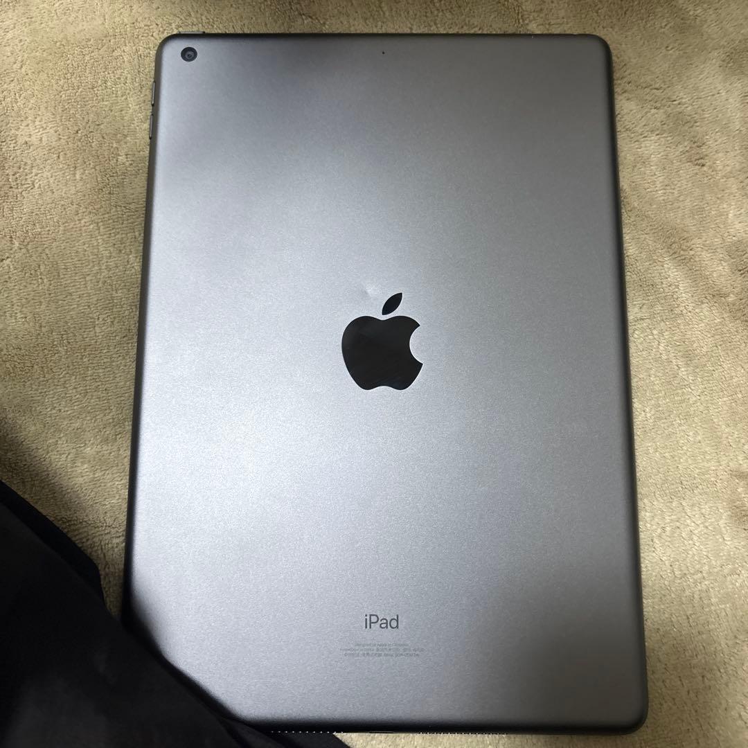 iPad 第9世代 64GB Wi-Fiモデル CH 即購入OK　美品　即配送