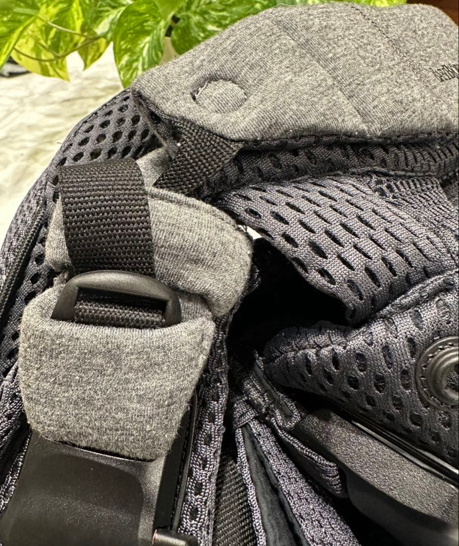 [kuma]ベビービョルン/HARMONY (アンスラサイト/メッシュ)