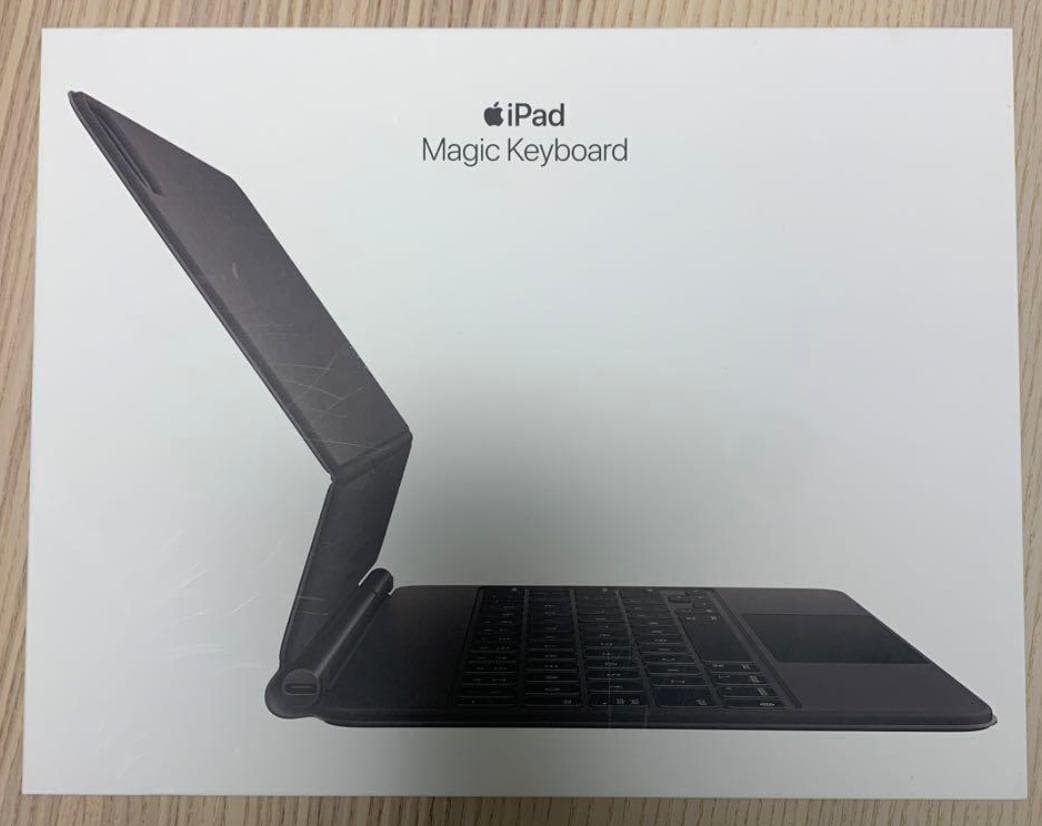 美品 iPad Air(第5世代 256GB) Magic Keyboard付き