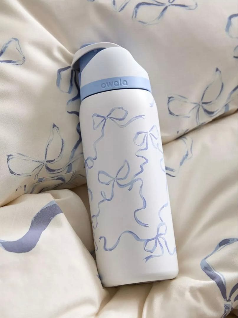 Owala Tied And True Blue Bows 32オンス