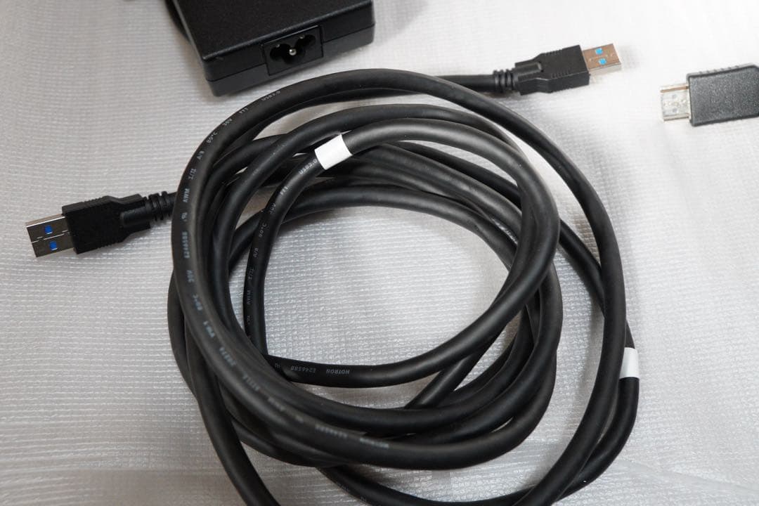 Wacom Cintiq Pro 24 TDTH-2420/K0 本体