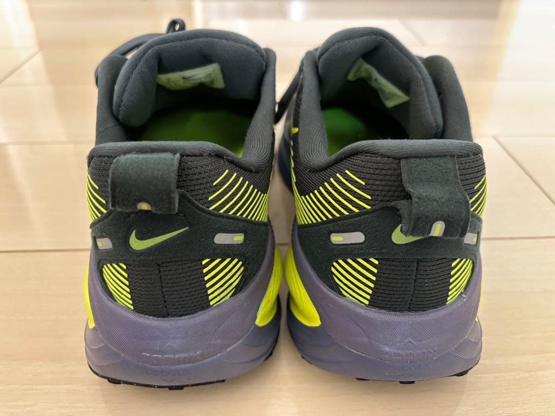 nike ボメロ18